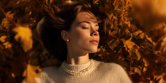 Autumn Elegance: Simple Pearl Jewellery for the Season