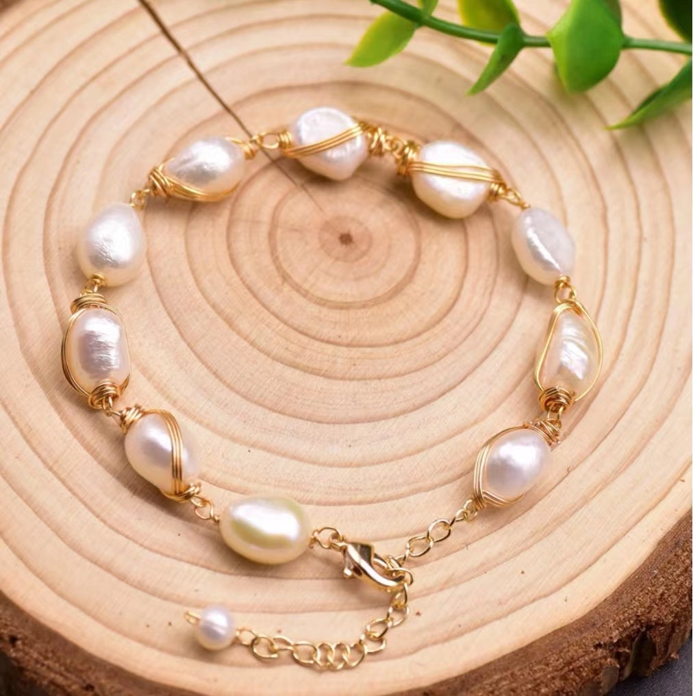 Pulsera Gaia de auténtica perla barroca de agua dulce (edición limitada)