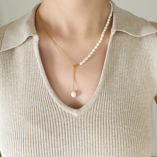 Collar de acero y titanio con auténtica perla de agua dulce natural
