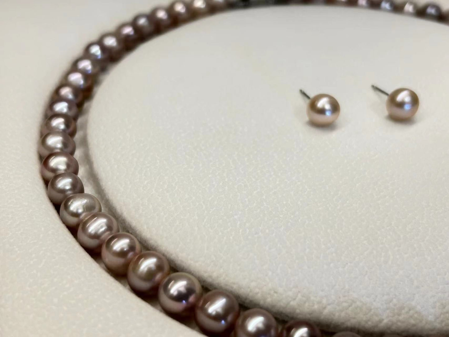 Conjunto de collar de plata maciza S925 con auténtica perla morada redonda de agua dulce