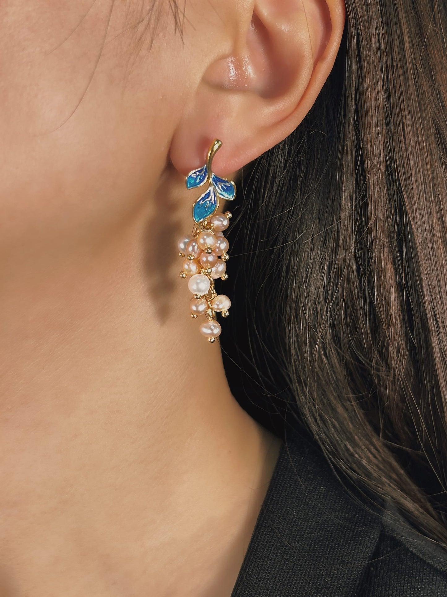 Pendientes de hada azul con auténtica perla de agua dulce