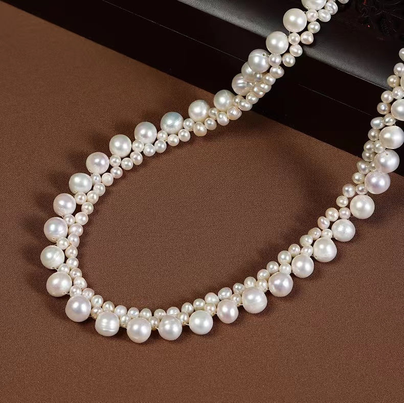 Collar de la Diosa del Resplandor con Perlas de Agua Dulce Genuinas