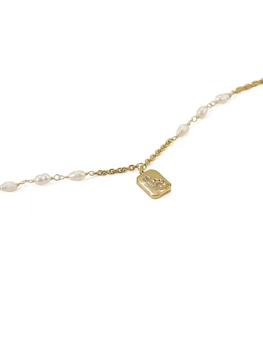 Genuine Freshwater Pearl Gold Medal Necklace