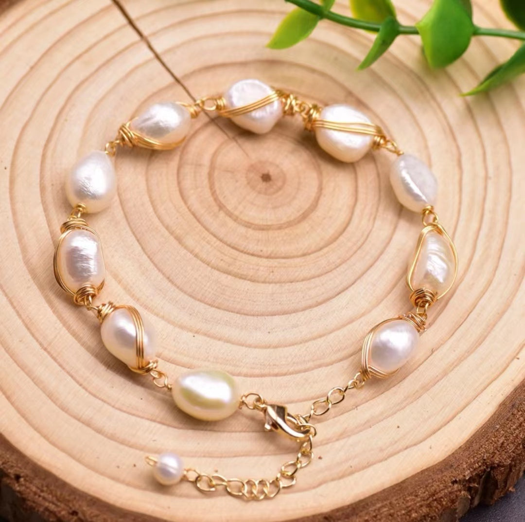 Pulsera Gaia de auténtica perla barroca de agua dulce (edición limitada)