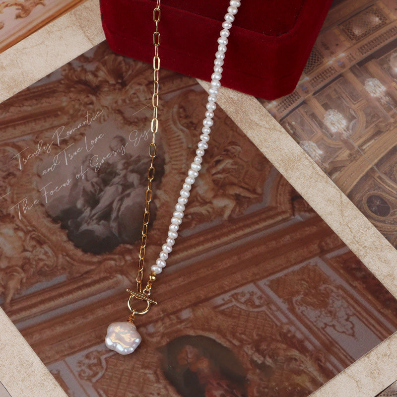 Collar de pedales con auténtica perla barroca de agua dulce