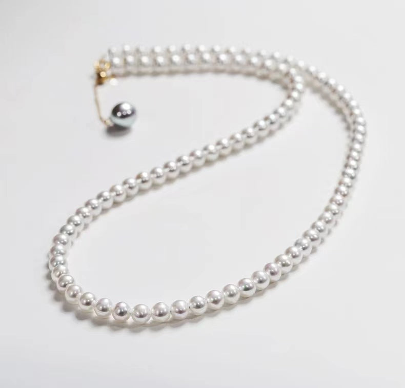 Collier Phantom Voice en perles d'eau douce véritables