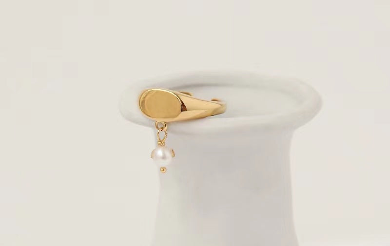 Genuine Freshwater Baroque Pearl City Glamour Ring