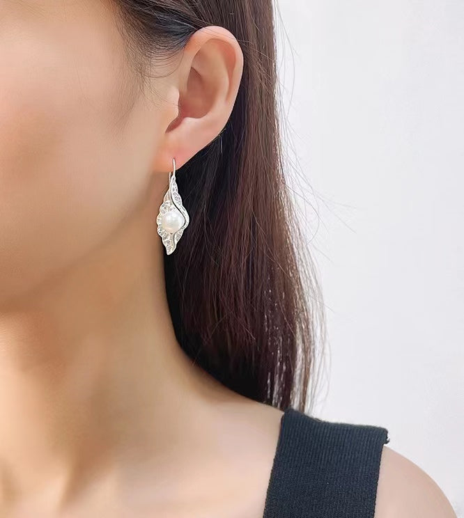 Pendientes de pupa de plata maciza S925 con auténtica perla barroca