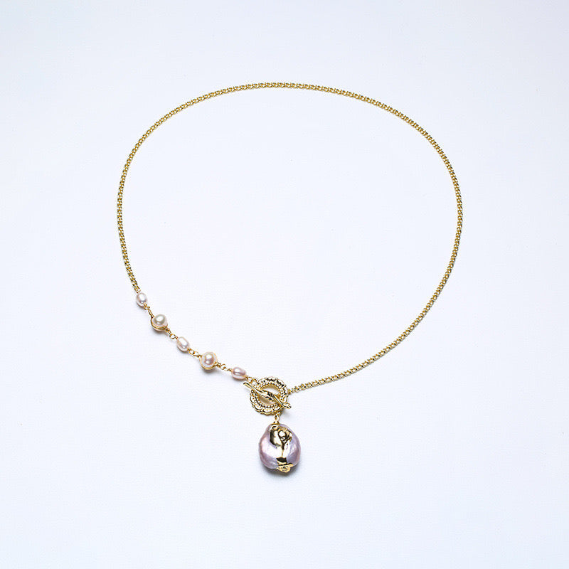 Collier croix d'amour en perles d'eau douce véritables