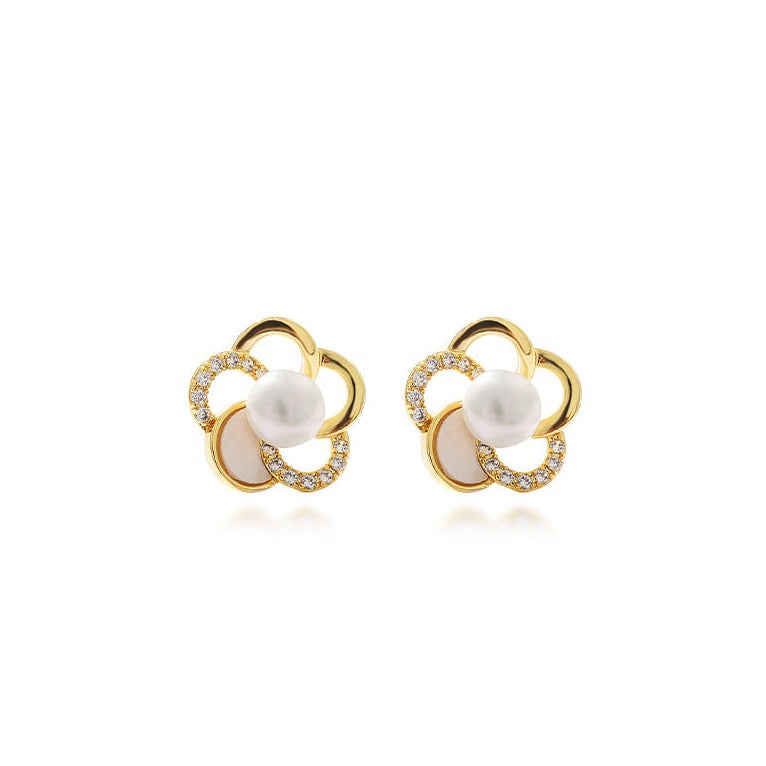 Pendientes de flor de la suerte con perlas de agua dulce auténticas