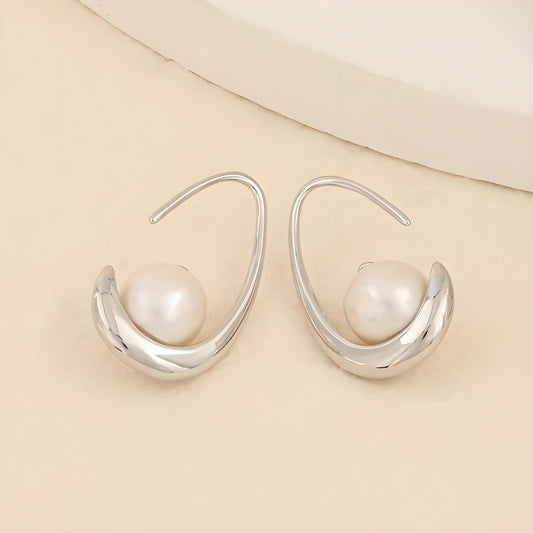 S925 Silver Genuine Freshwater Pearl Cradle Earrings
