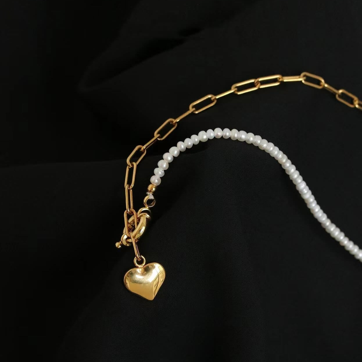 Collier en forme de cœur avec véritable perle d'eau douce