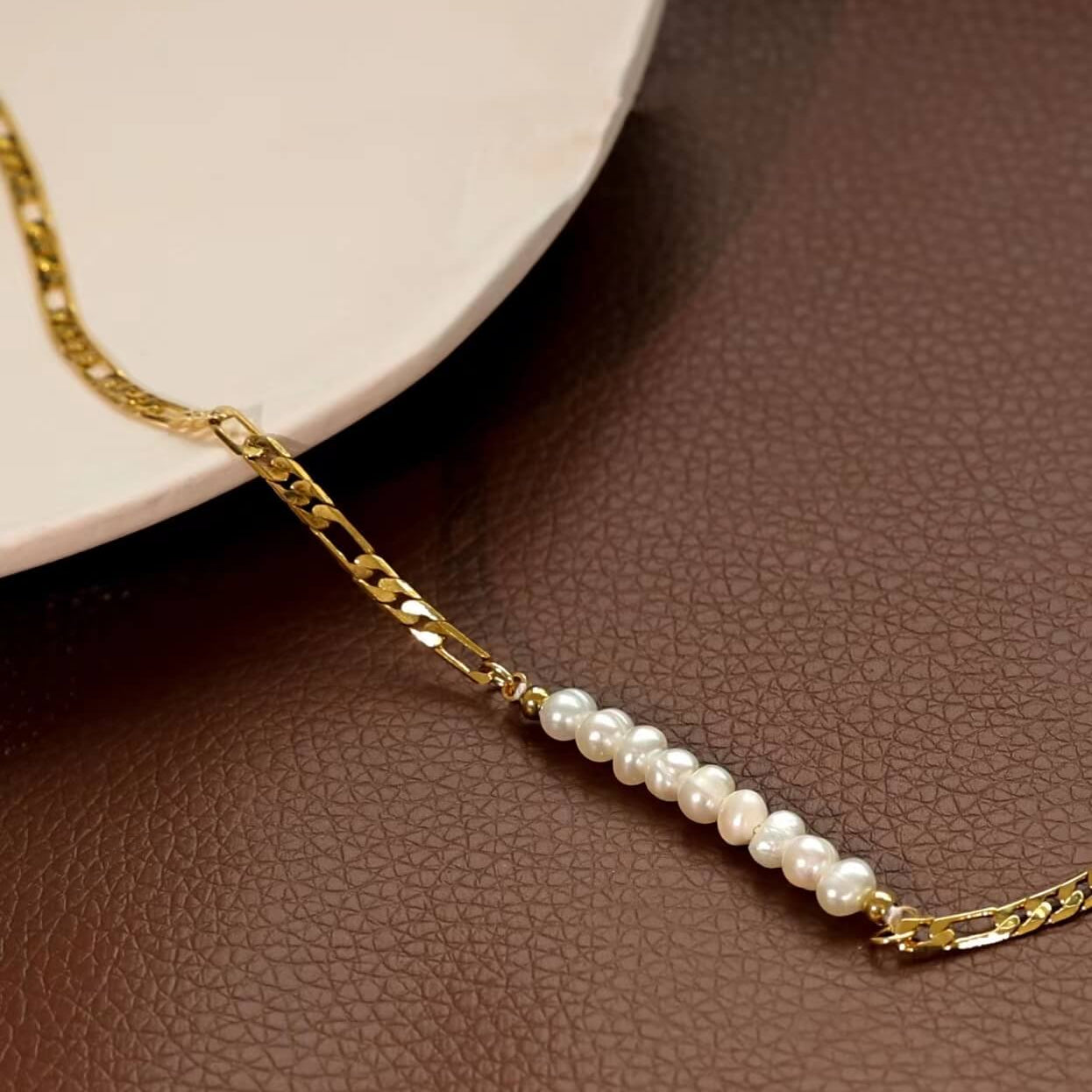 Collier Deia en véritables perles d'eau douce