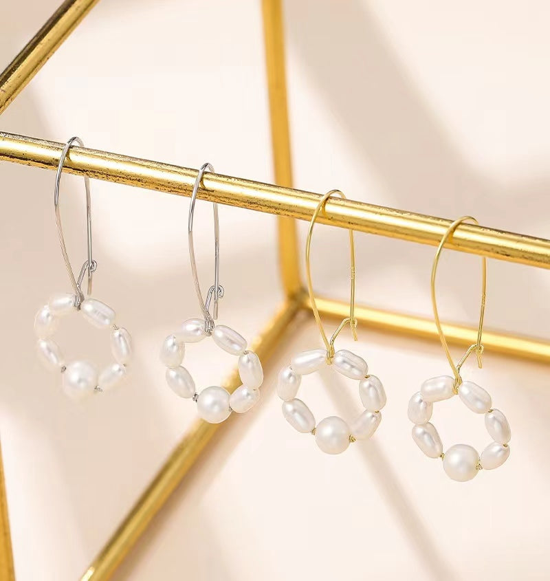 Boucles d'oreilles en argent massif S925 avec perles d'eau douce véritables et lys oscillants