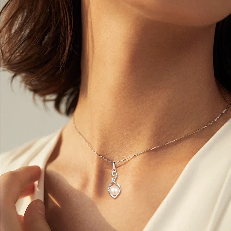 Collier de perles d'eau douce véritables vagues de l'océan
