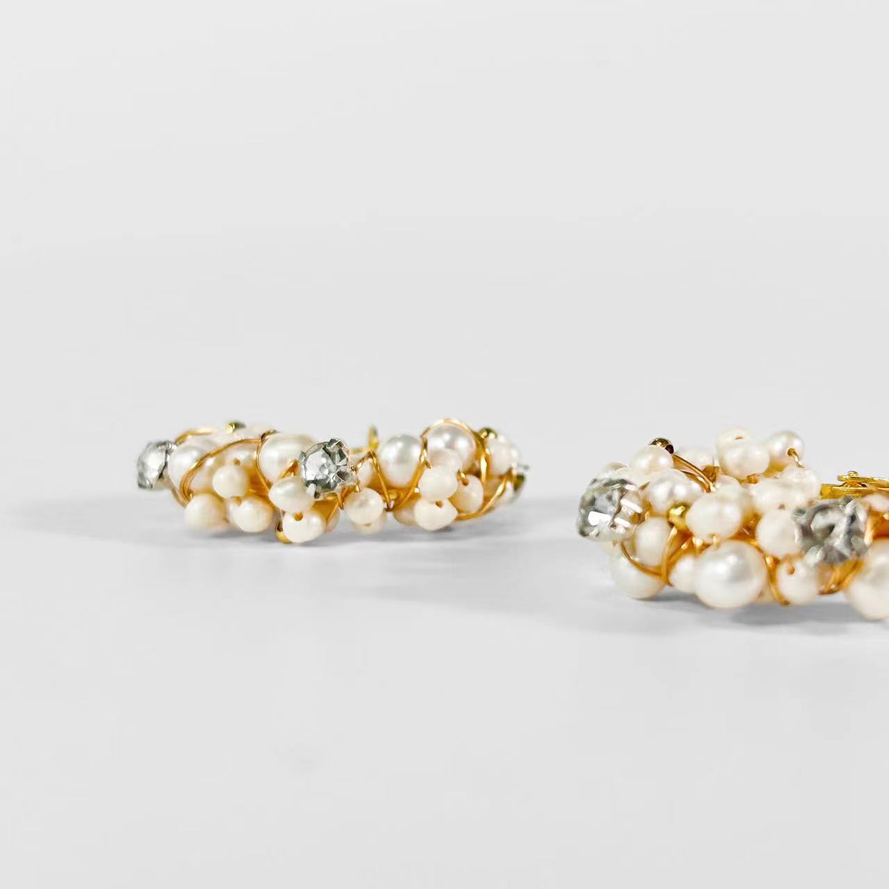 Genuine Freshwater Pearl Mysterious Fruit Earrings