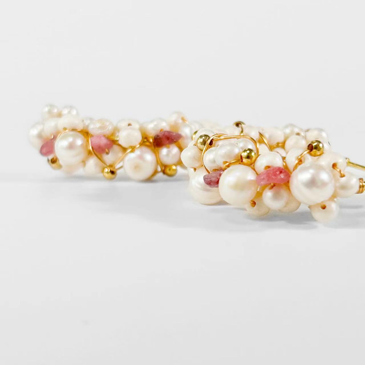 Genuine Freshwater Pearl Mysterious Fruit Earrings