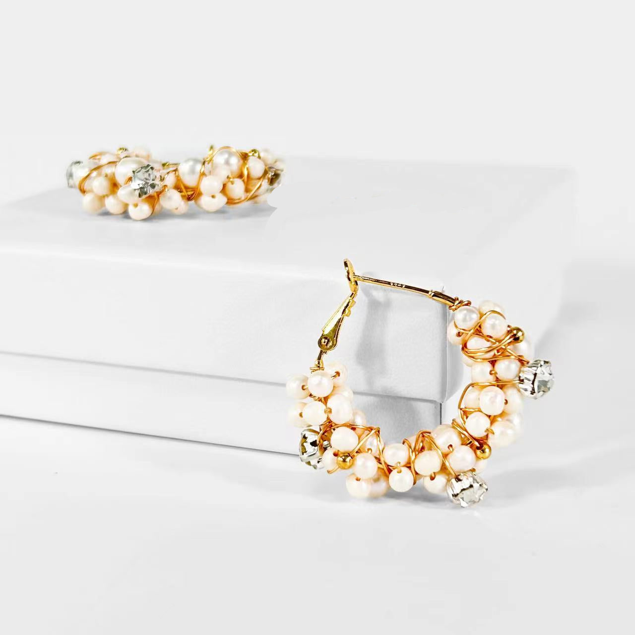 Boucles d'oreilles fruits mystérieux en véritable perle d'eau douce