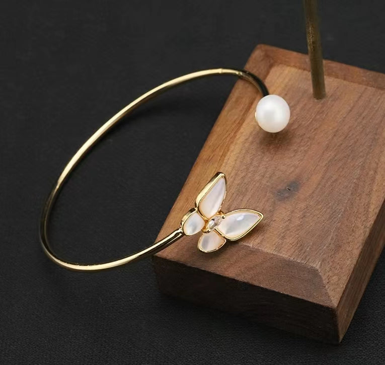 Genuine Freshwater Baroque Pearl Butterfly Bracelet (Limited Edition)