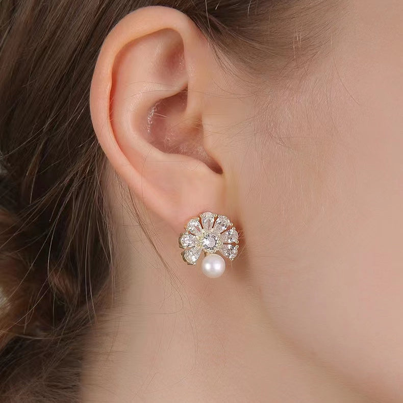 Genuine Freshwater Pearl Fan Earrings