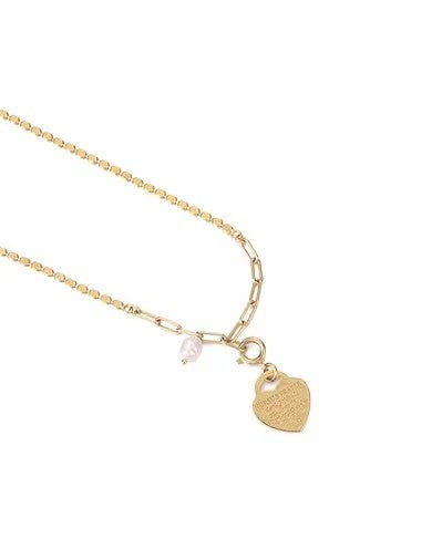 Collar con placa de corazón de perla de agua dulce genuina