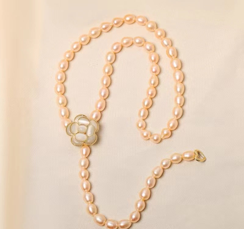 Collier de perles d'eau douce véritables roses