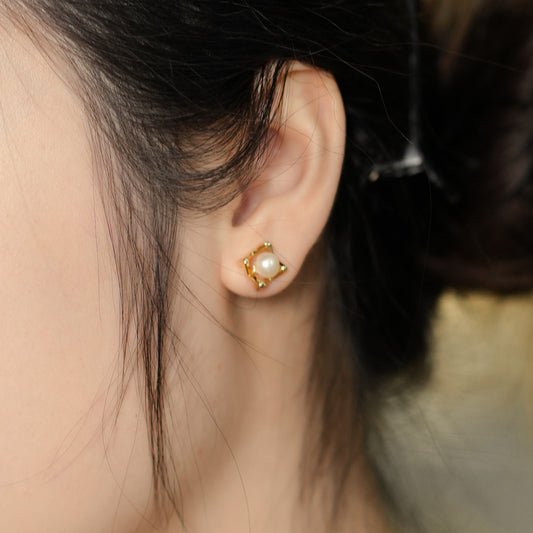 Genuine Freshwater Pearl Golden Cube Earrings
