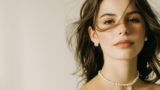 Quiet Before Christmas: A Study in Minimal Pearl Elegance