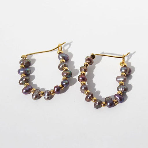 Boucles d'oreilles en véritables perles d'eau douce baroques grises