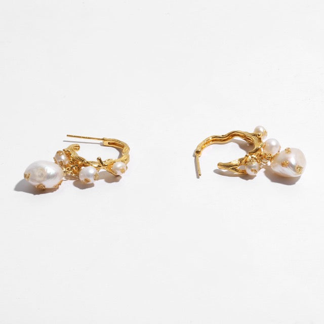 Boucles d'oreilles Mayfair en véritables perles d'eau douce