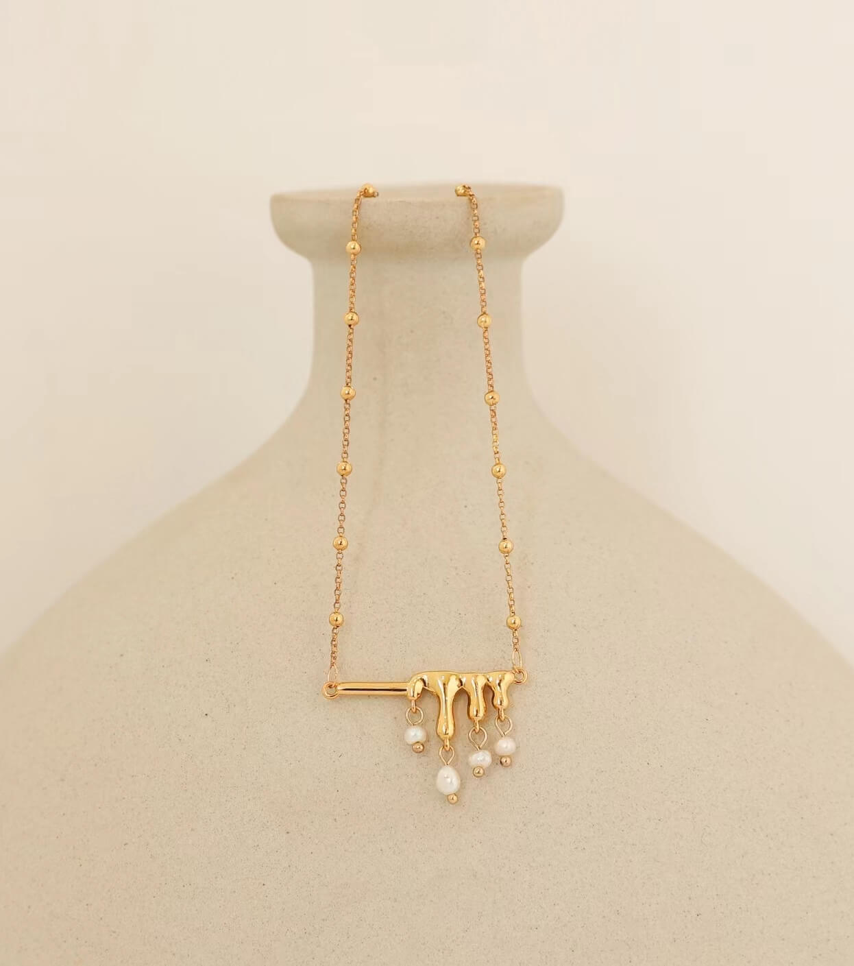 Collar de orquesta de perlas de agua dulce genuinas