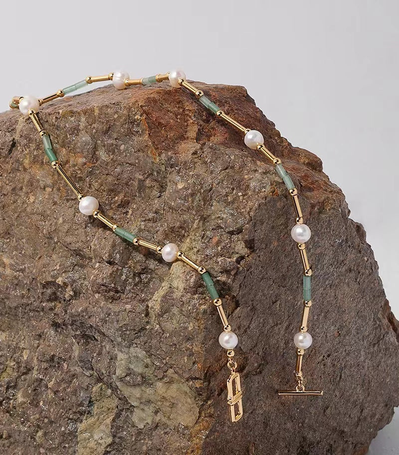 Collar de perlas de agua dulce naturales auténticas con forma de serpentina