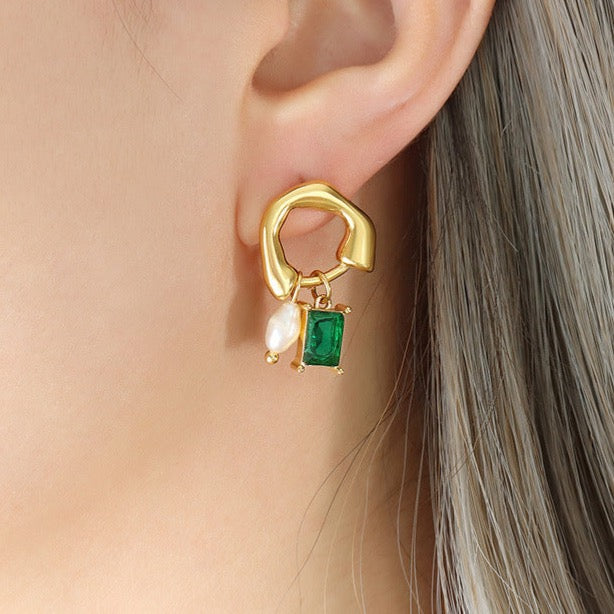 Genuine Freshwater Pearl Titanium Steel Green Dewdrop Earrings