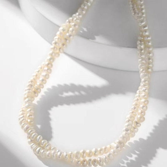 Collar con cuentas de perlas de agua dulce auténticas