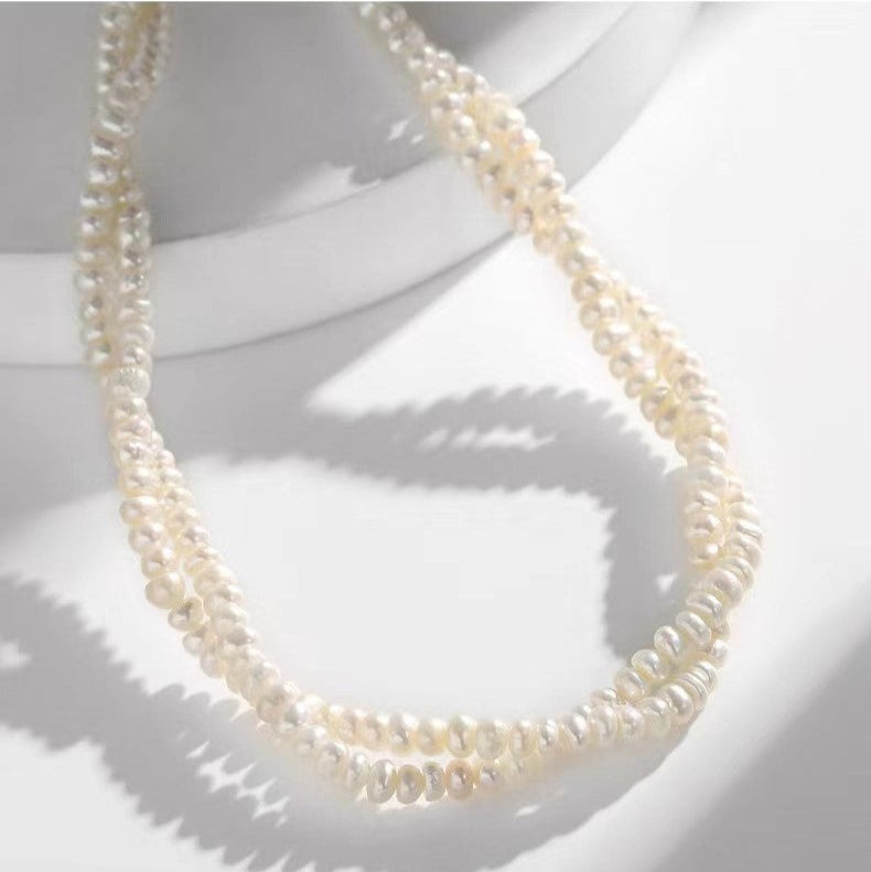 Collar con cuentas de perlas de agua dulce auténticas
