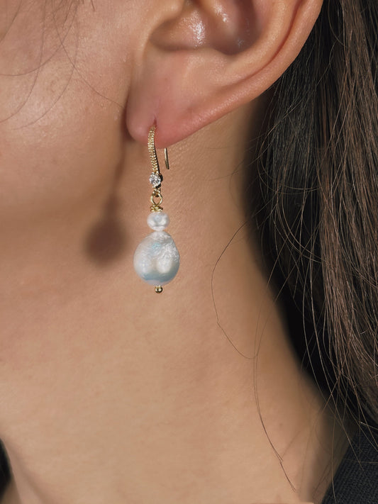 Boucles d'oreilles en perles d'eau douce baroques véritables et gourdes