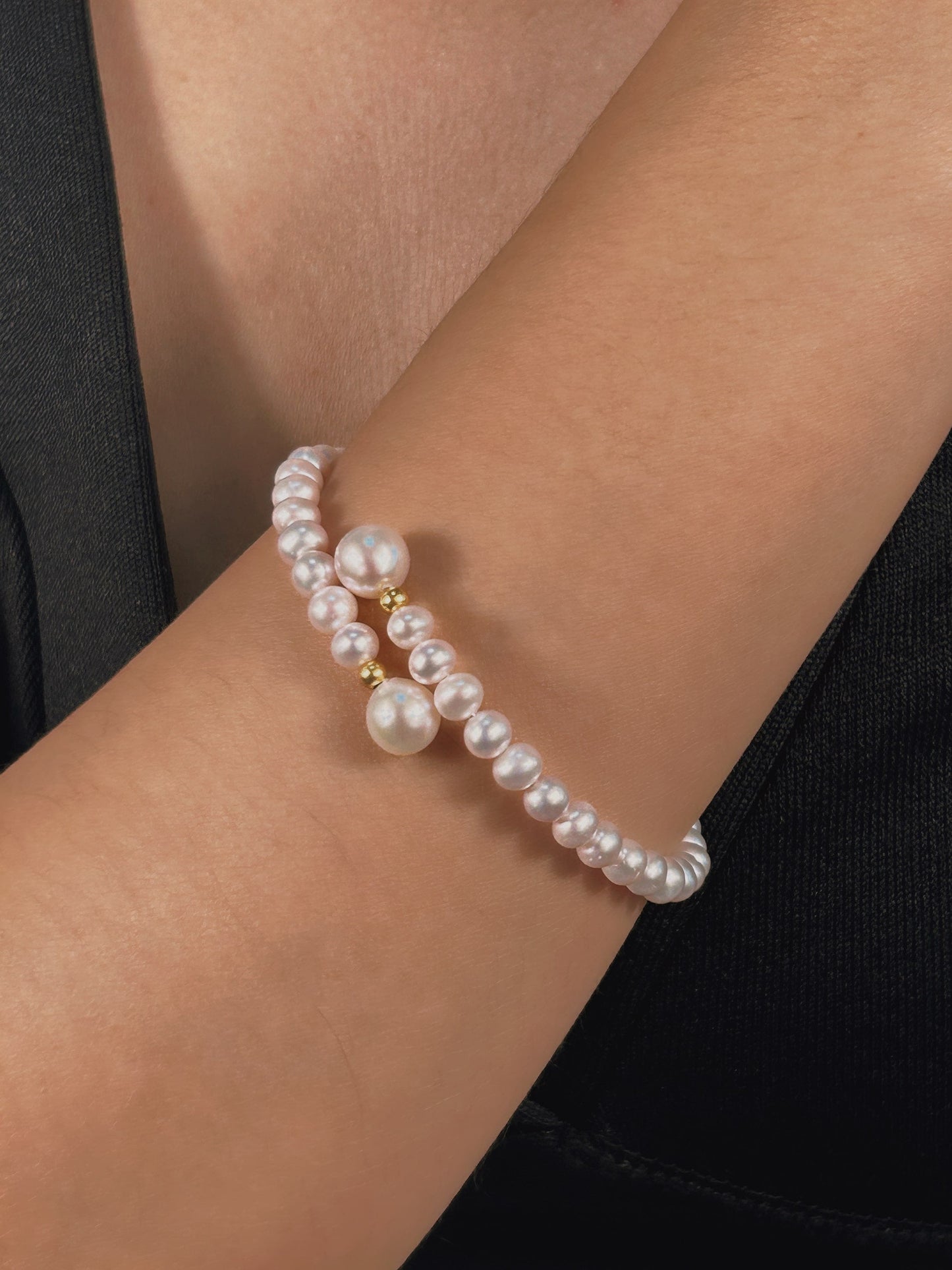 Pulsera de la paz con perla genuina de agua dulce AAAA en oro macizo de 18 quilates