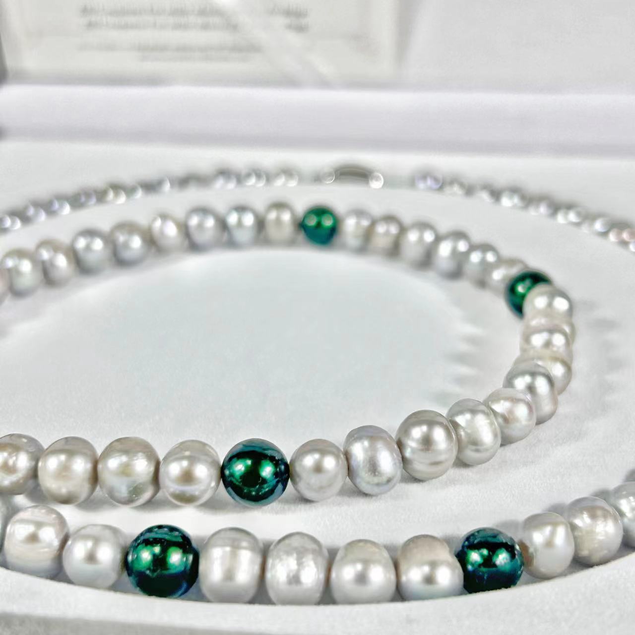 Collar de perlas de agua dulce auténticas en forma de lágrima de Tahití
