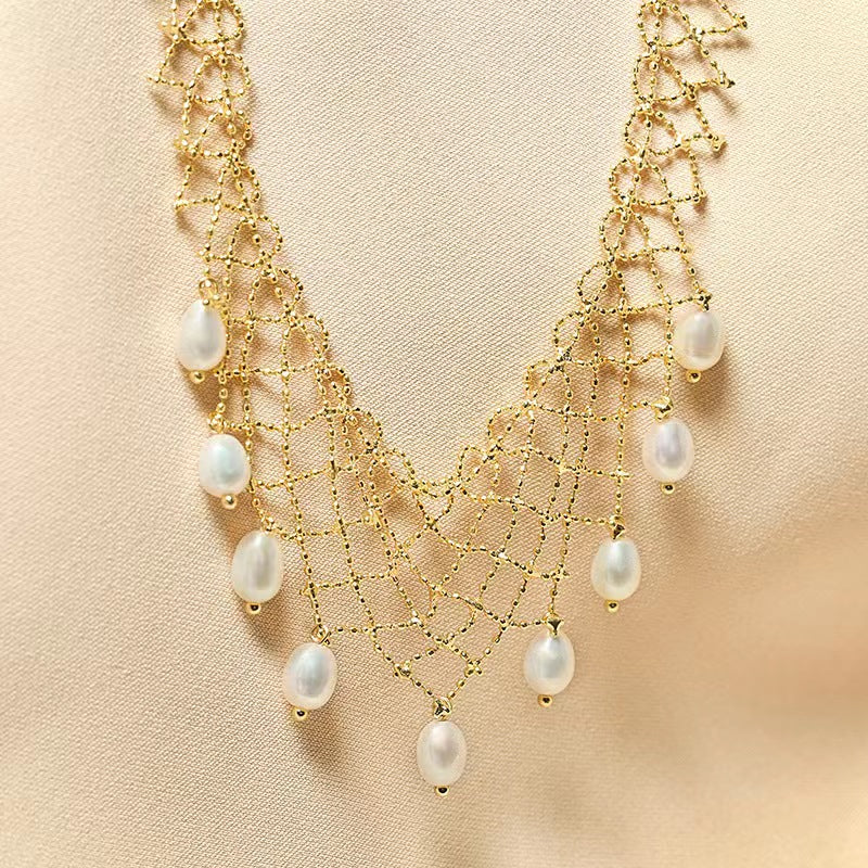 Collar de encaje de perlas de agua dulce genuinas