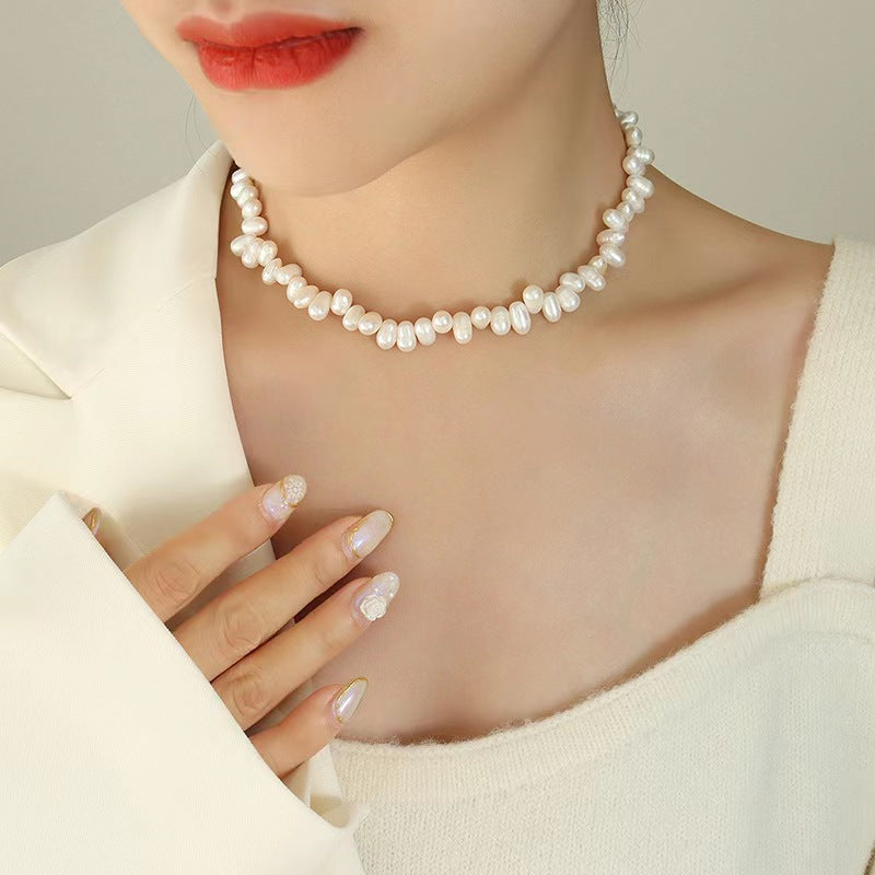 Collar de arroz de acero y titanio con perla de agua dulce genuina