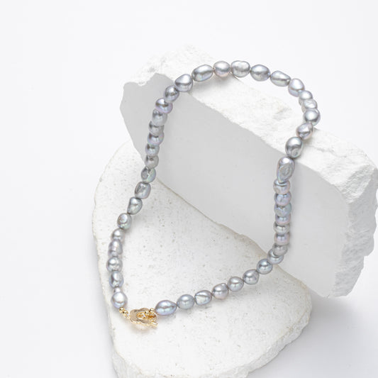 Collar de plata con auténtica perla barroca de agua dulce
