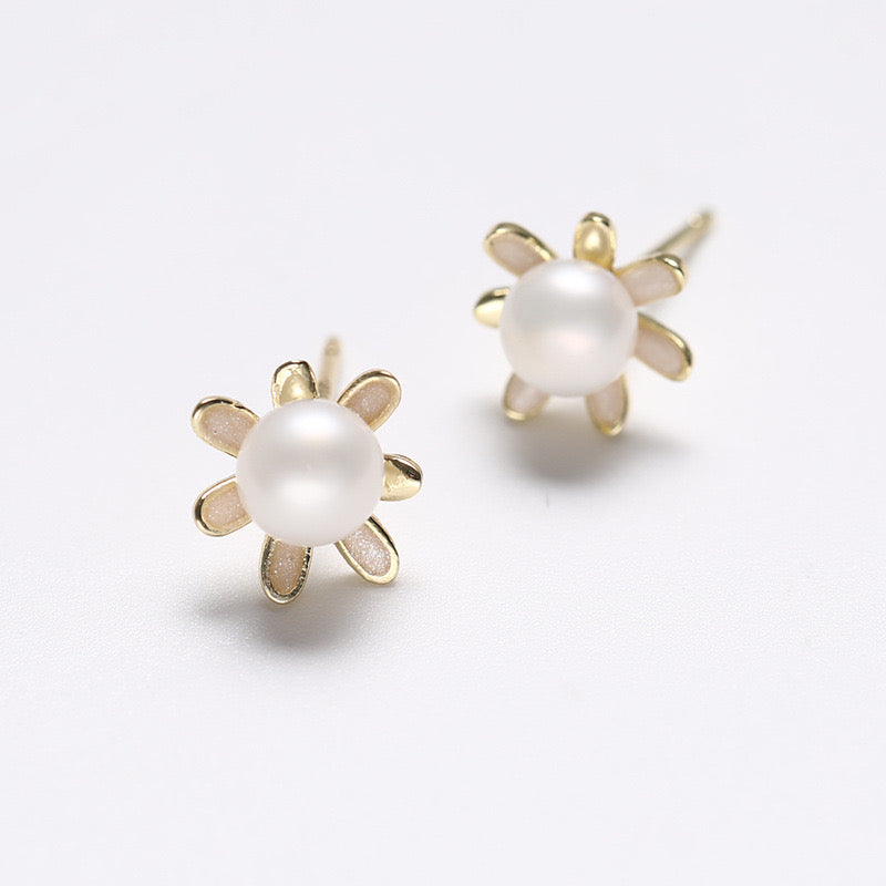 Boucles d'oreilles tournesol dorées en argent massif S925 avec perles d'eau douce véritables
