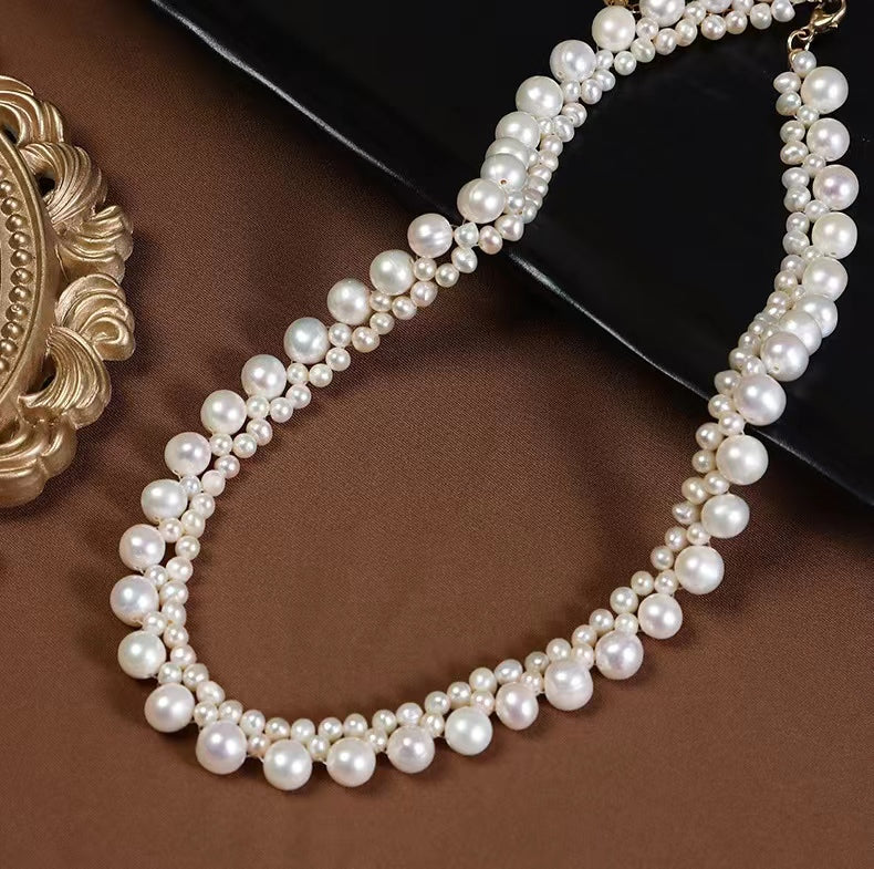 Collar de la Diosa del Resplandor con Perlas de Agua Dulce Genuinas