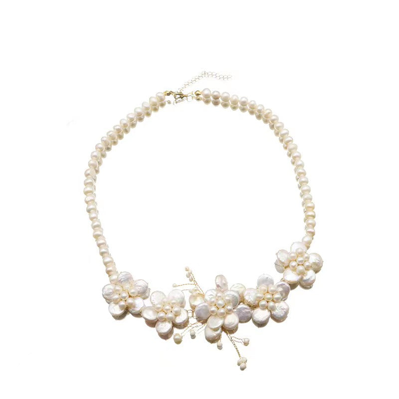 Collar de ángel con flor sagrada y perlas de agua dulce auténticas