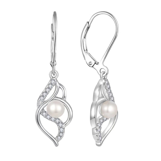 Boucles d'oreilles torsadées en perles d'eau douce véritables et diamants
