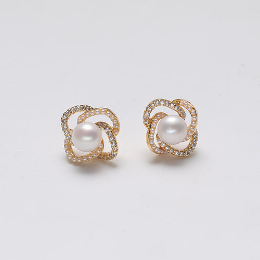 Boucles d'oreilles Greta en argent massif S925 et véritables perles d'eau douce