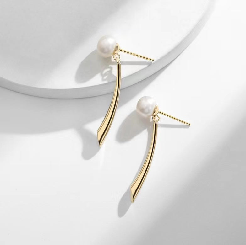 Boucles d'oreilles tulipes en perles d'eau douce véritables