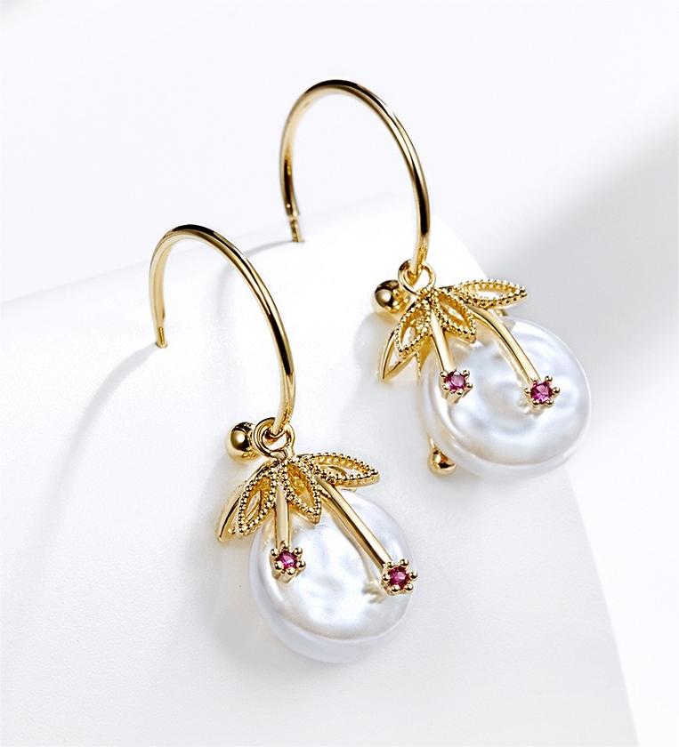 Boucles d'oreilles étoile filante en perles d'eau douce véritables