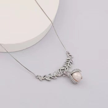 Collier en argent massif S925 avec perles baroques authentiques et diamants