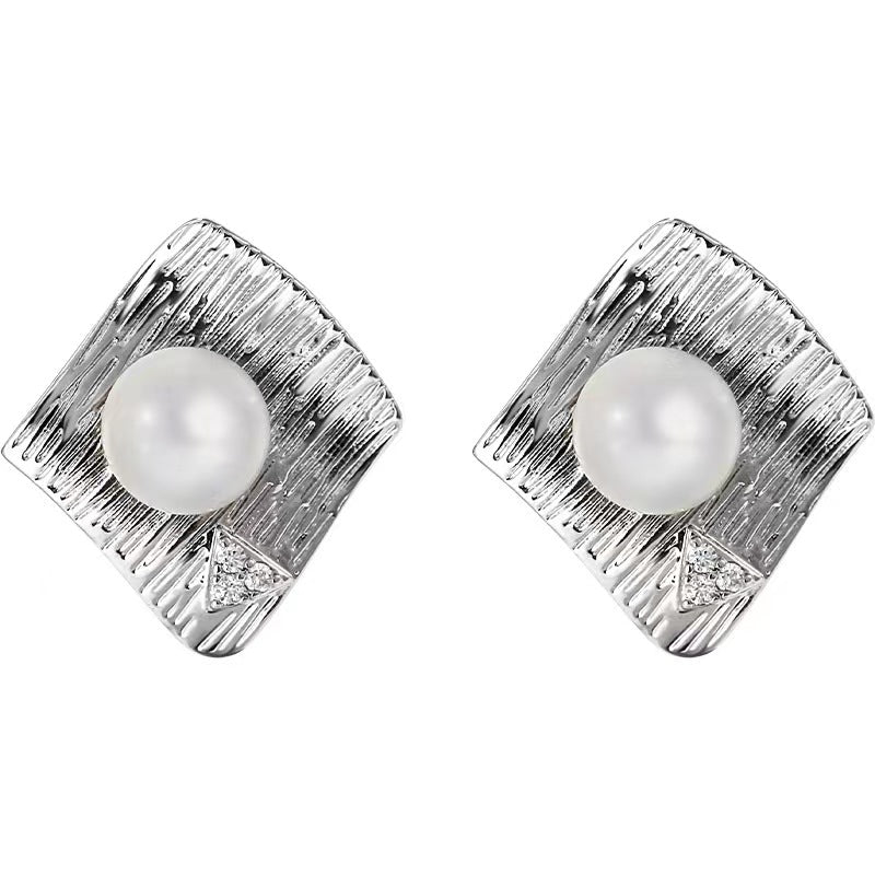 Pendientes de perlas de agua dulce genuinas con ondas de agua